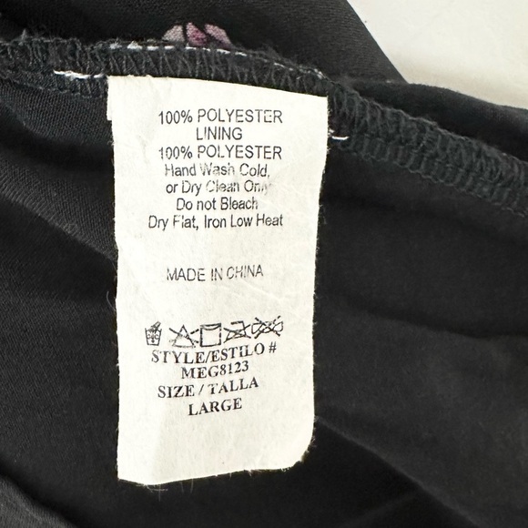 Meghan Los Angeles Floral Faux Wrap Dress - Picture 10 of 10